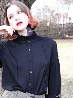 Valentine Boudreaux Porn Pic 5