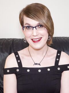 Femout Meet Simone Belle