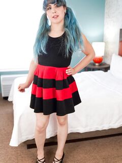 Femout Diva Fortune Strokes And Cums