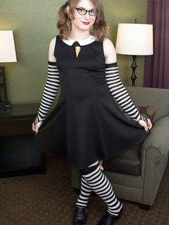 Femout Lucy Sioux Is Packin Heat