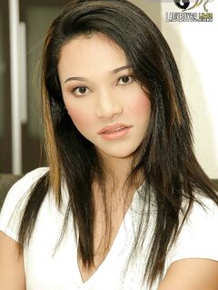 Ladyboy69 Helen